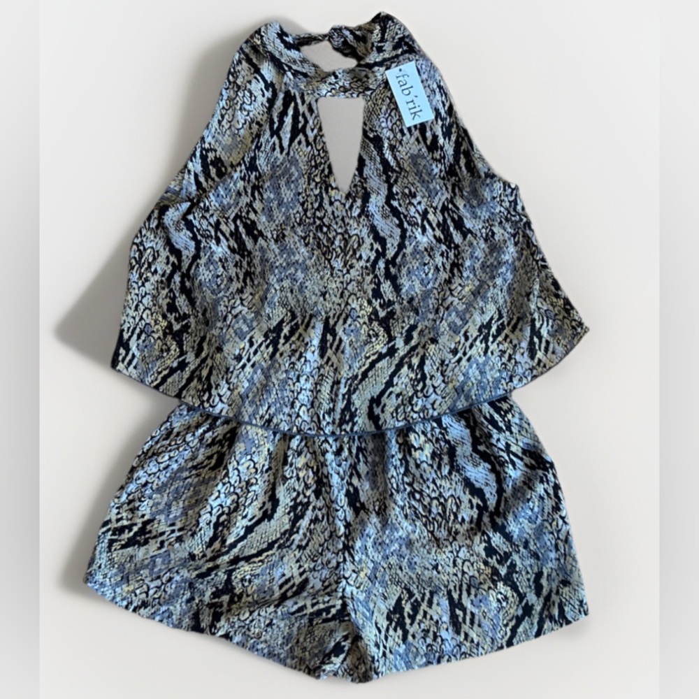 Fab'rik Women's Halter High Neck CutOut Boutique Romper Size M, One Piece NWT‎